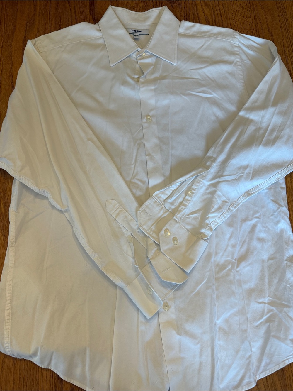 Murano Men’s White Long-Sleeve Dress Shirt